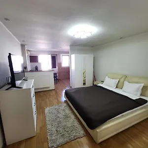 https://avrig-ferdinand-studio.bucharesthotelsnow.com
